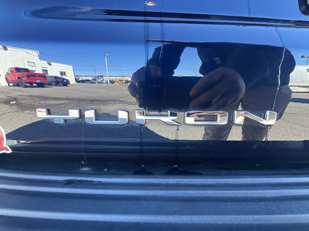 Used 2023 GMC Yukon XL Denali Ultimate image 33