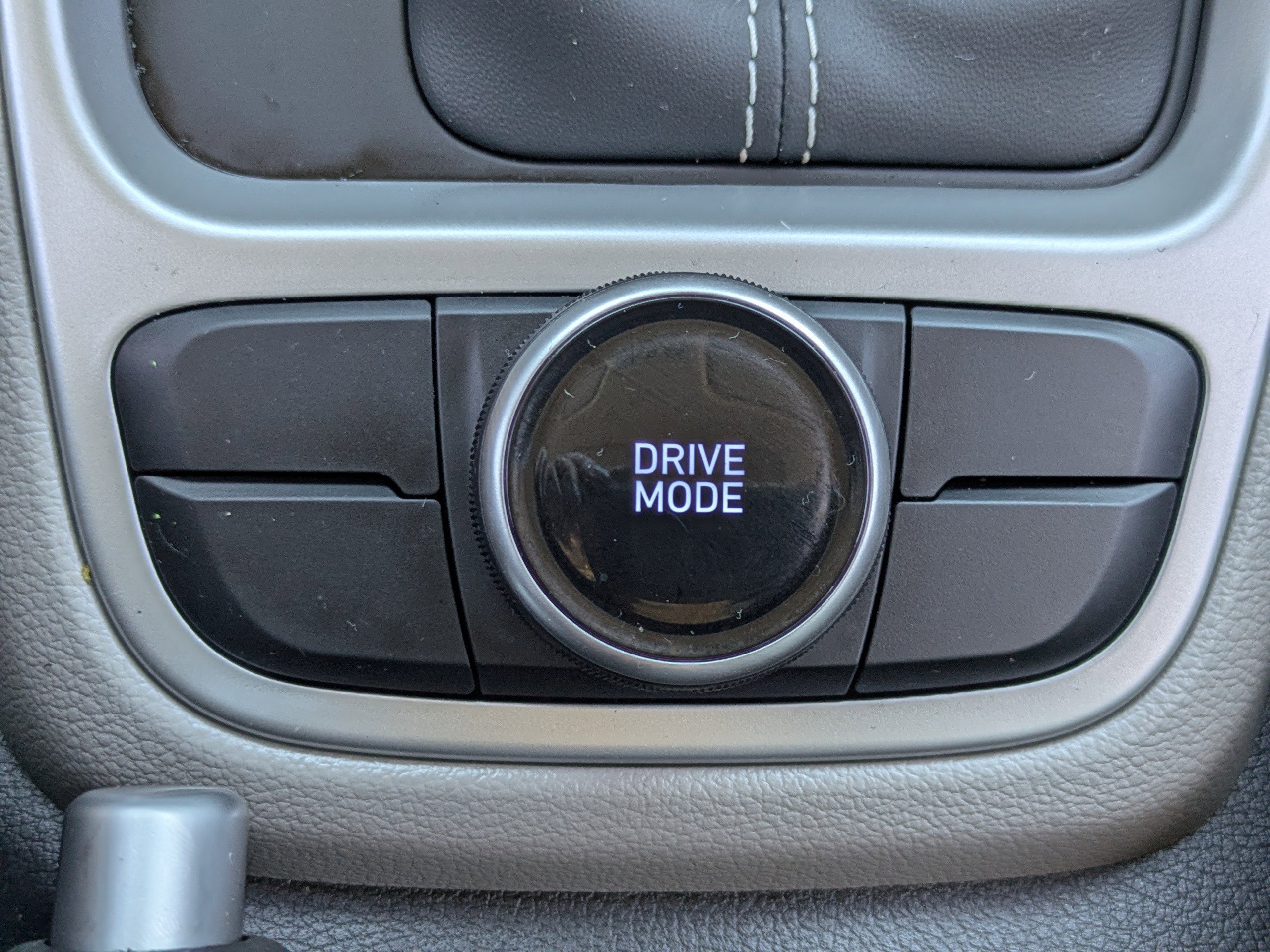 Used 2024 Hyundai Venue SEL image 27