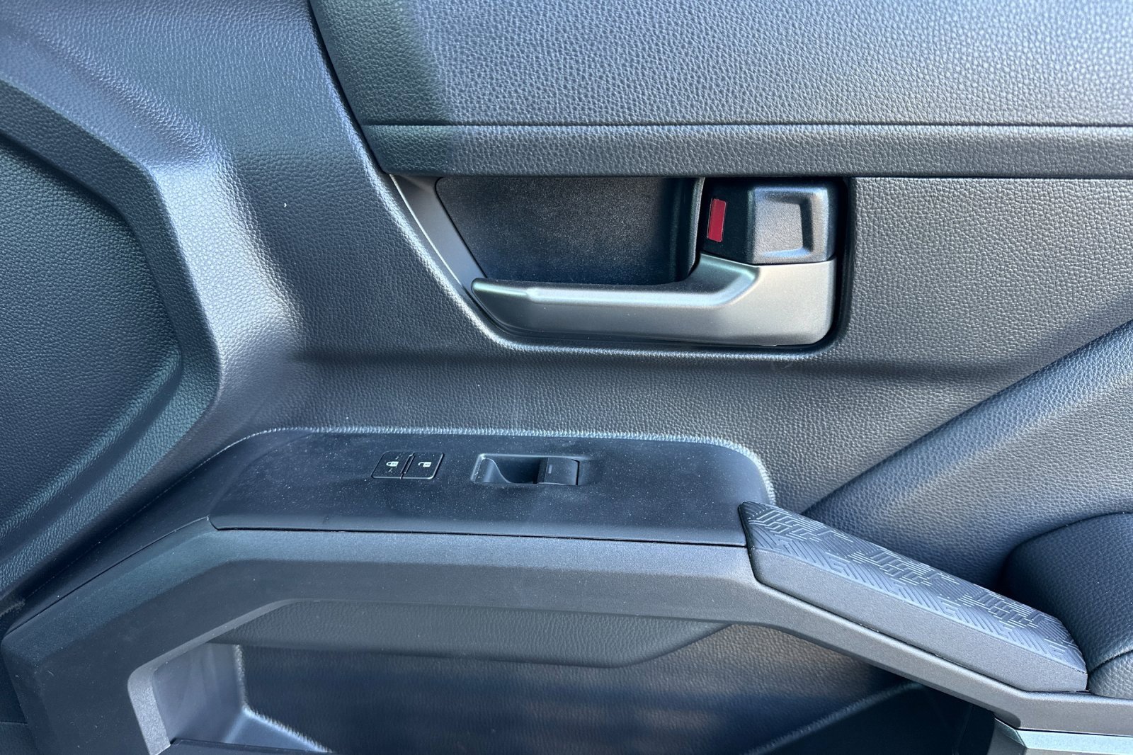 New 2025 Toyota Tacoma TRD Off-Road image 18