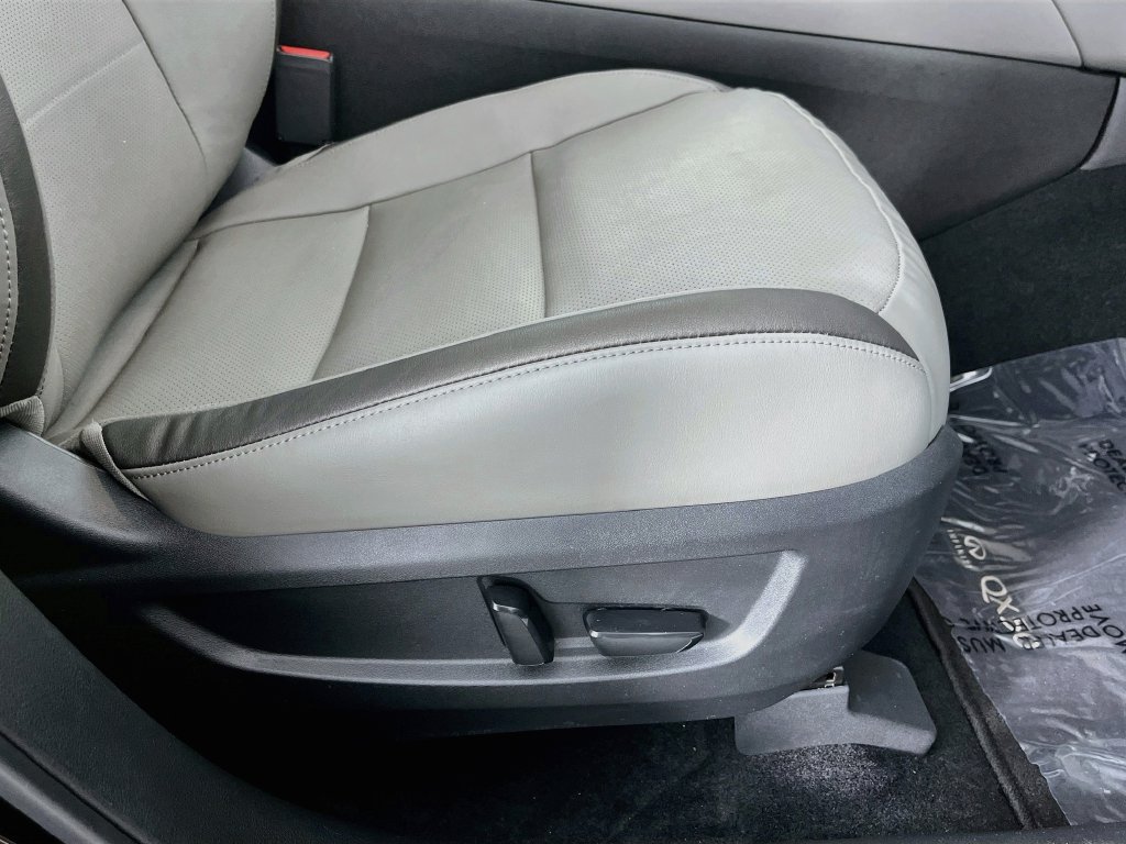 Used 2023 INFINITI QX50 Luxe AWD/4WD image 33