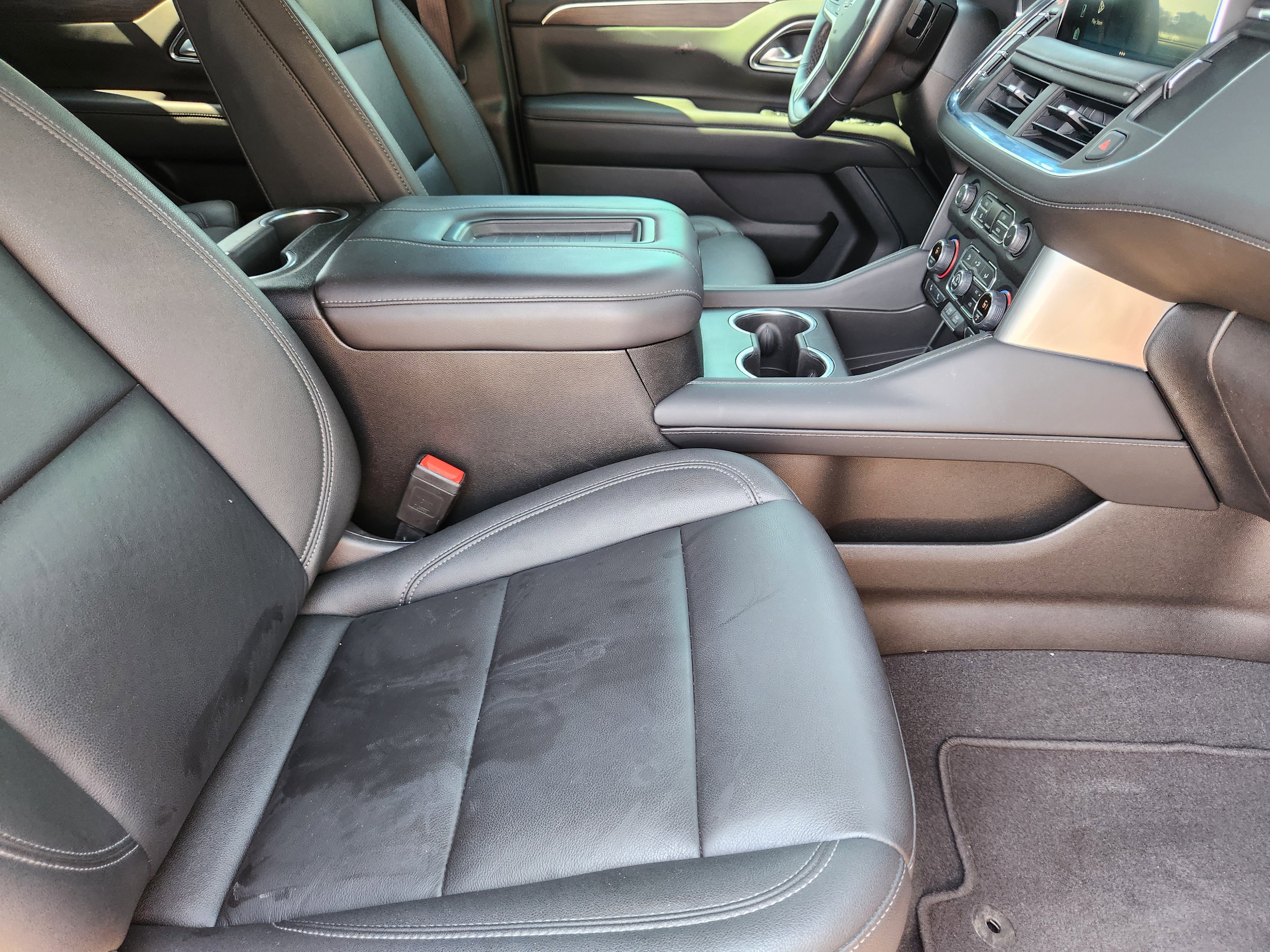 Certified 2022 Chevrolet Tahoe Z71 w/ Luxury Package image 14