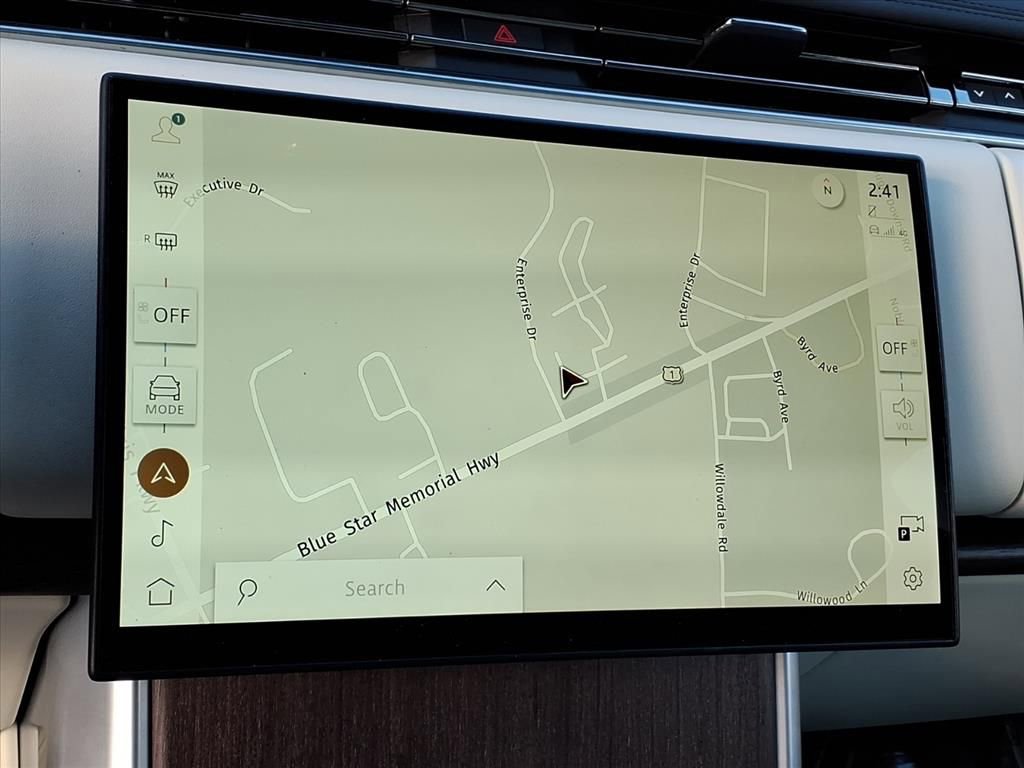 Used 2025 Land Rover Range Rover Long Wheelbase SE image 25