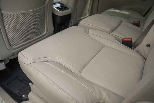 New 2027 Volvo XC90 B6 Ultra AWD/4WD image 32