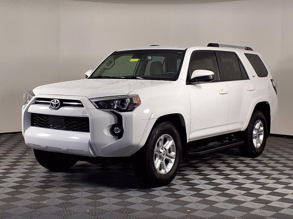 Used 2023 Toyota 4Runner SR5 image 3