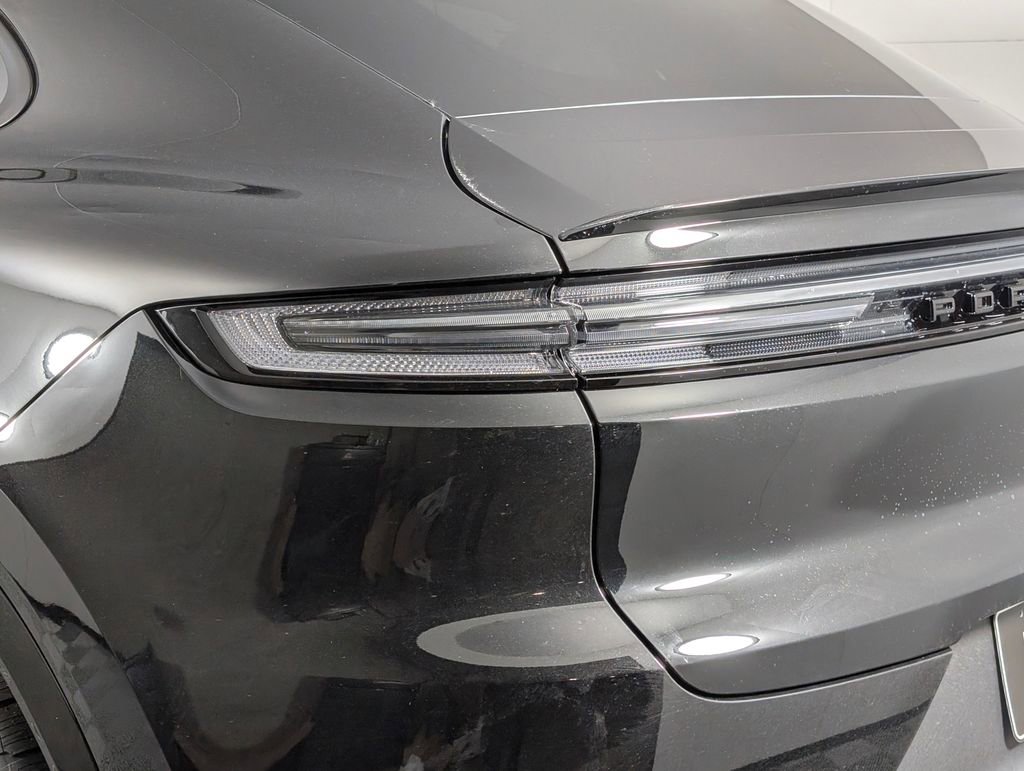 New 2026 Porsche Cayenne Coupe image 17