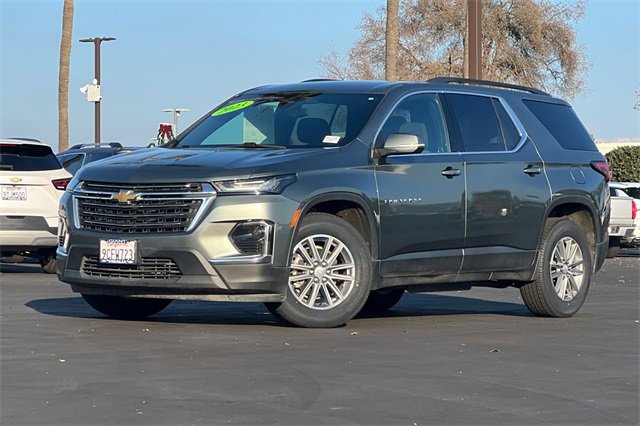 Used 2023 Chevrolet Traverse LT image 8