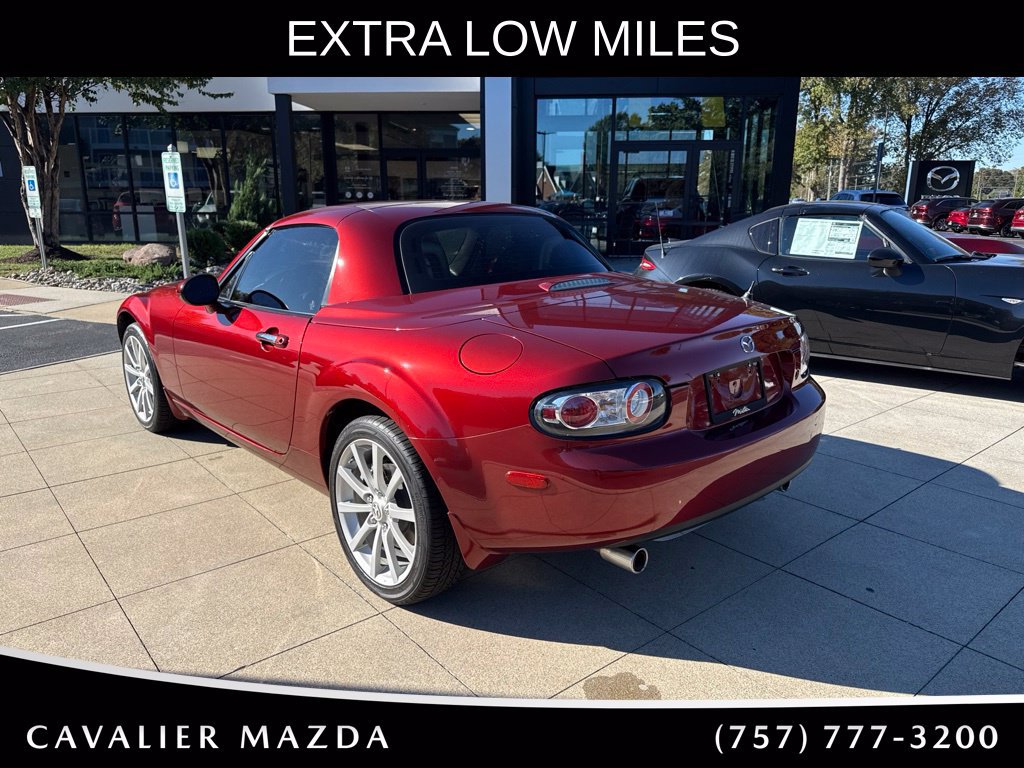 Used 2008 MAZDA MX-5 Miata Grand Touring w/ Premium Pkg RWD image 7