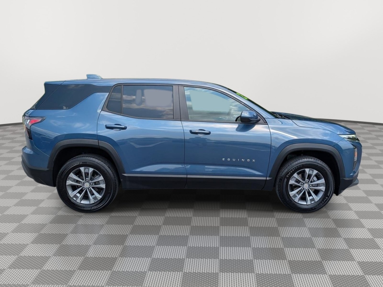 Used 2025 Chevrolet Equinox LT FWD image 6