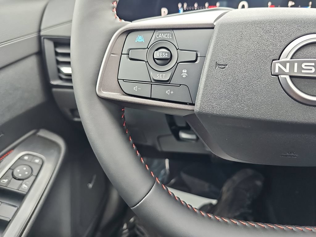 New 2026 Nissan Sentra SR w/ SR Premium Package FWD image 22