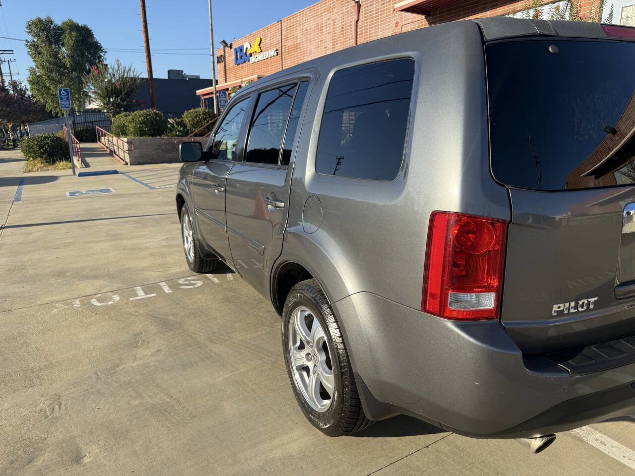 Used 2012 Honda Pilot EX image 3