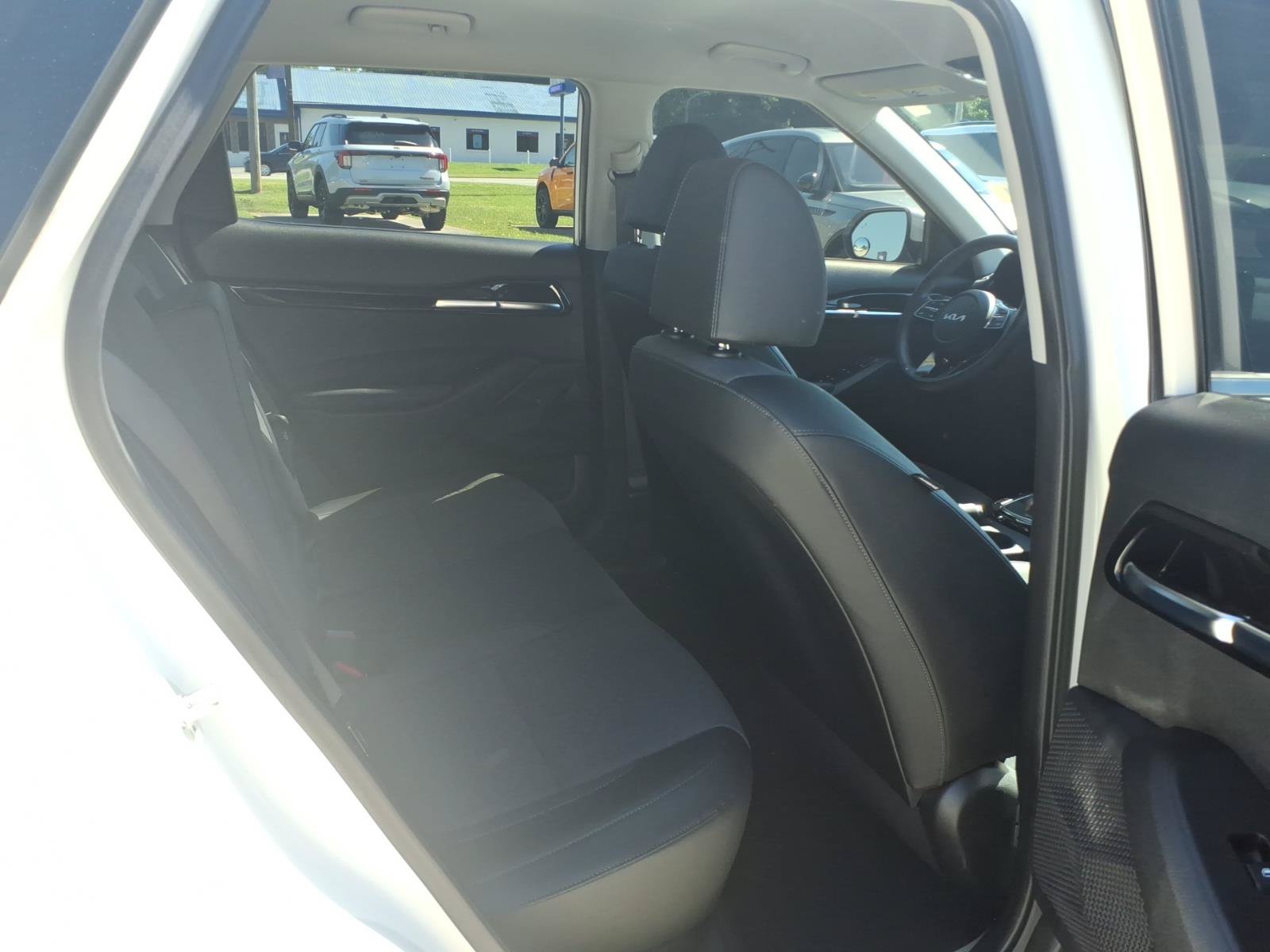 Used 2023 Kia Seltos Nightfall Edition AWD/4WD image 9
