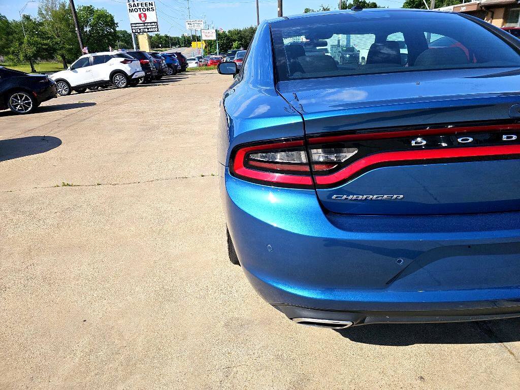 Used 2022 Dodge Charger SXT image 8