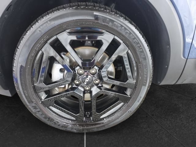 Used 2023 Kia Telluride EX X-Line AWD/4WD image 10