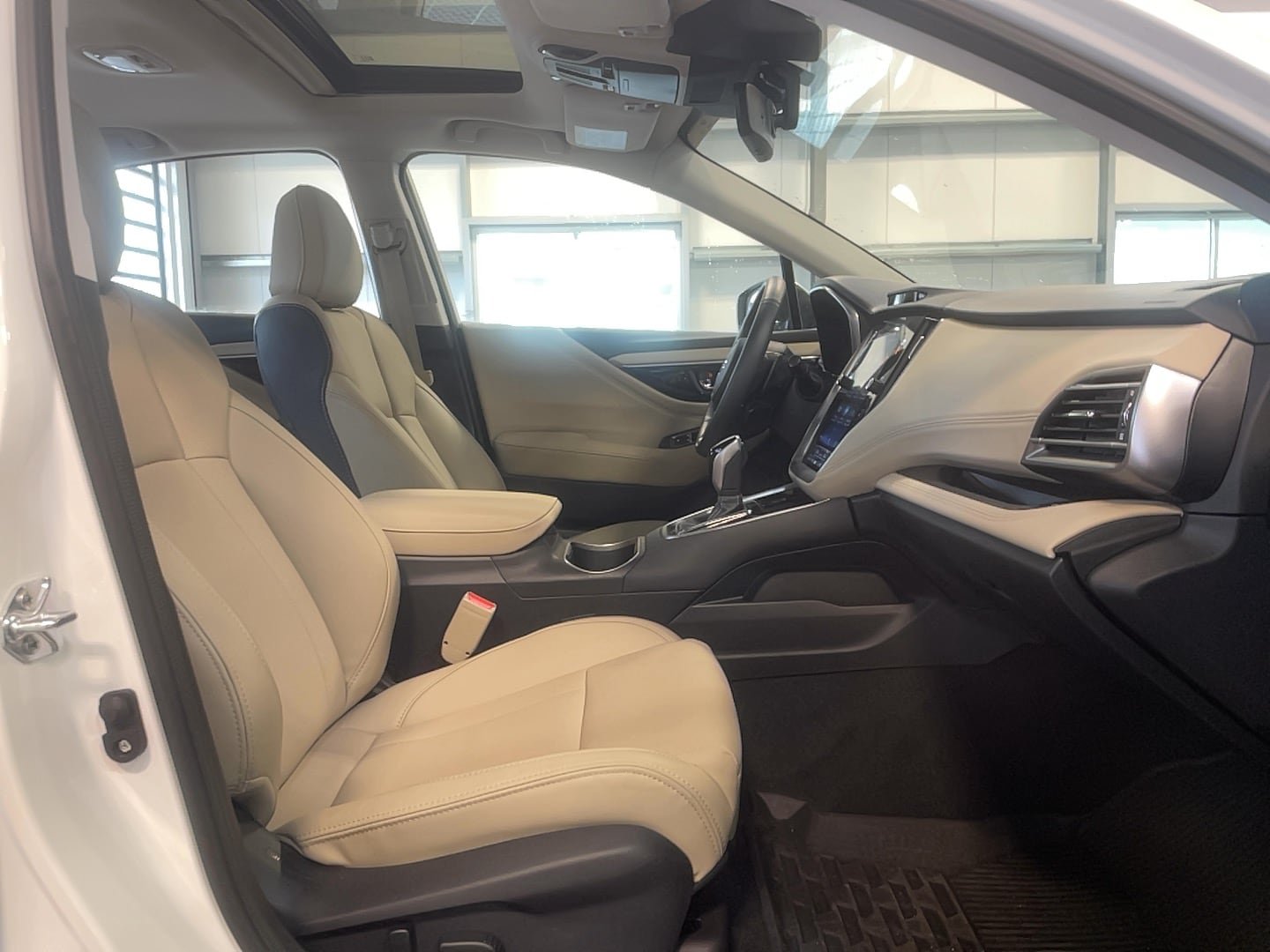 Used 2025 Subaru Legacy Limited AWD/4WD image 24