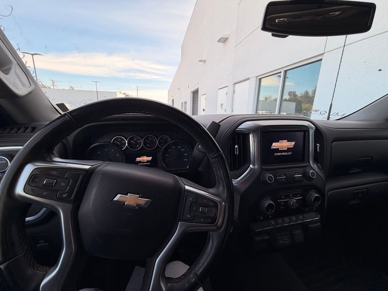 Used 2023 Chevrolet Silverado 2500 LTZ image 10