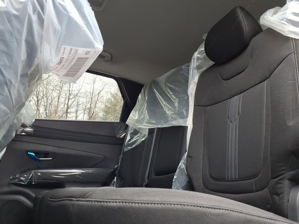 New 2026 Hyundai Tucson Limited image 13