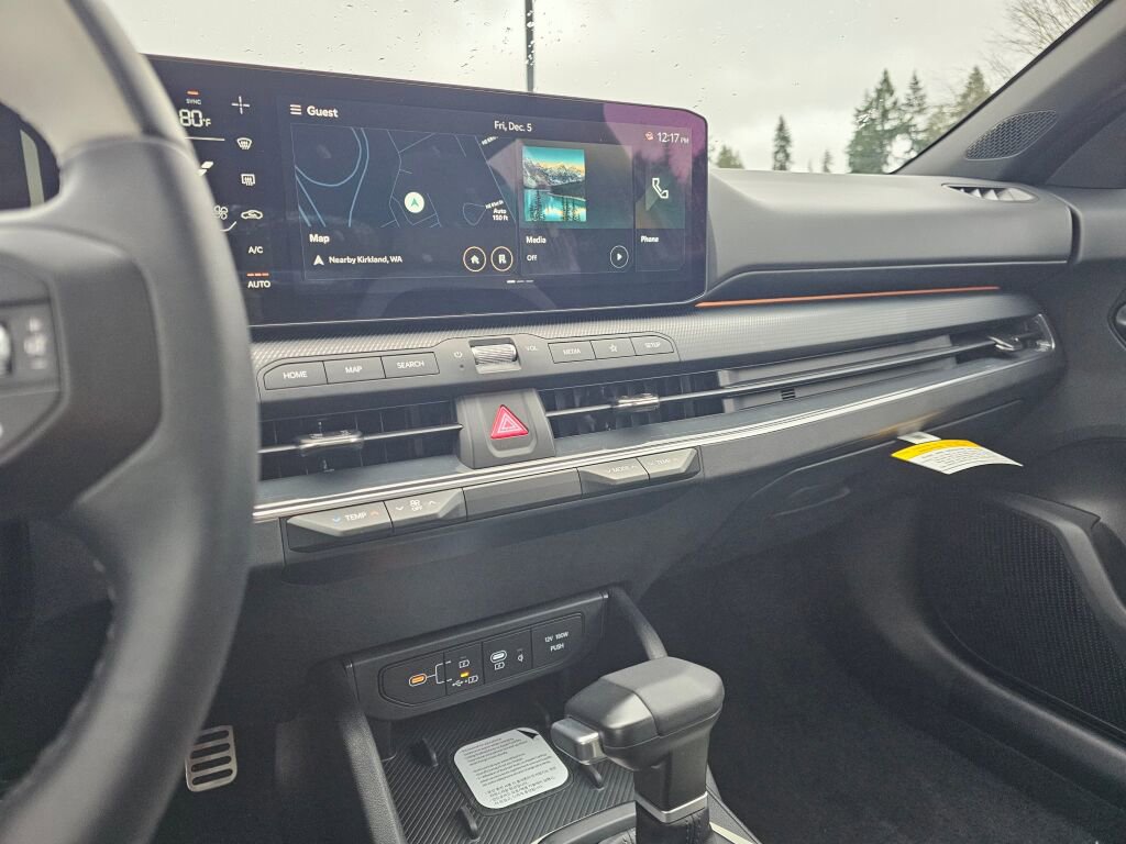 New 2025 Kia K4 GT-Line Turbo image 18