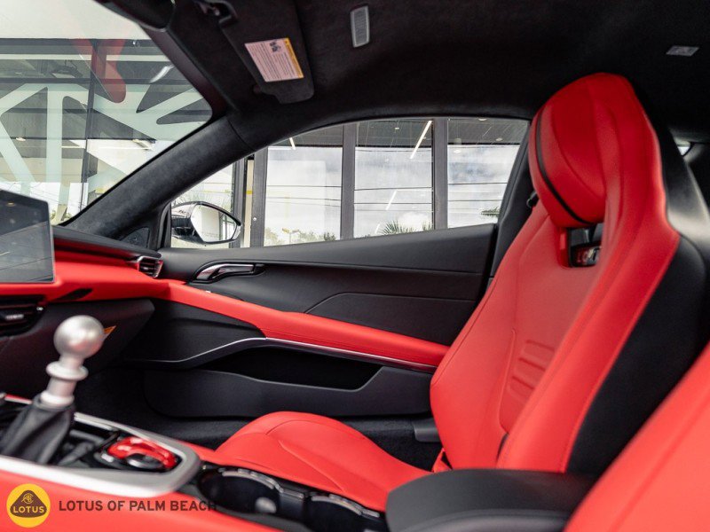Used 2026 Lotus Emira V6 SE image 18