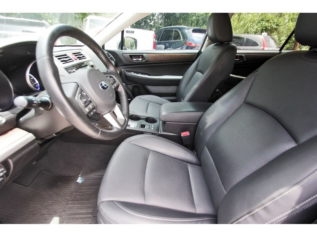 Used 2017 Subaru Outback 2.5i Limited AWD/4WD image 13
