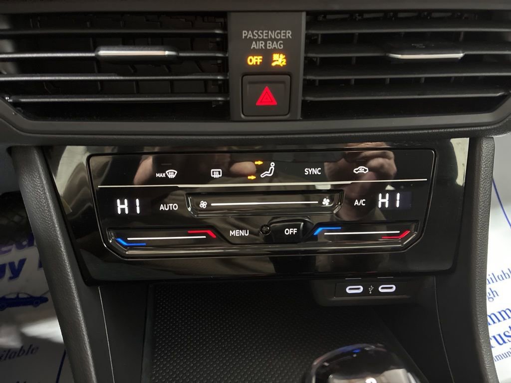 Used 2025 Volkswagen Jetta S image 17