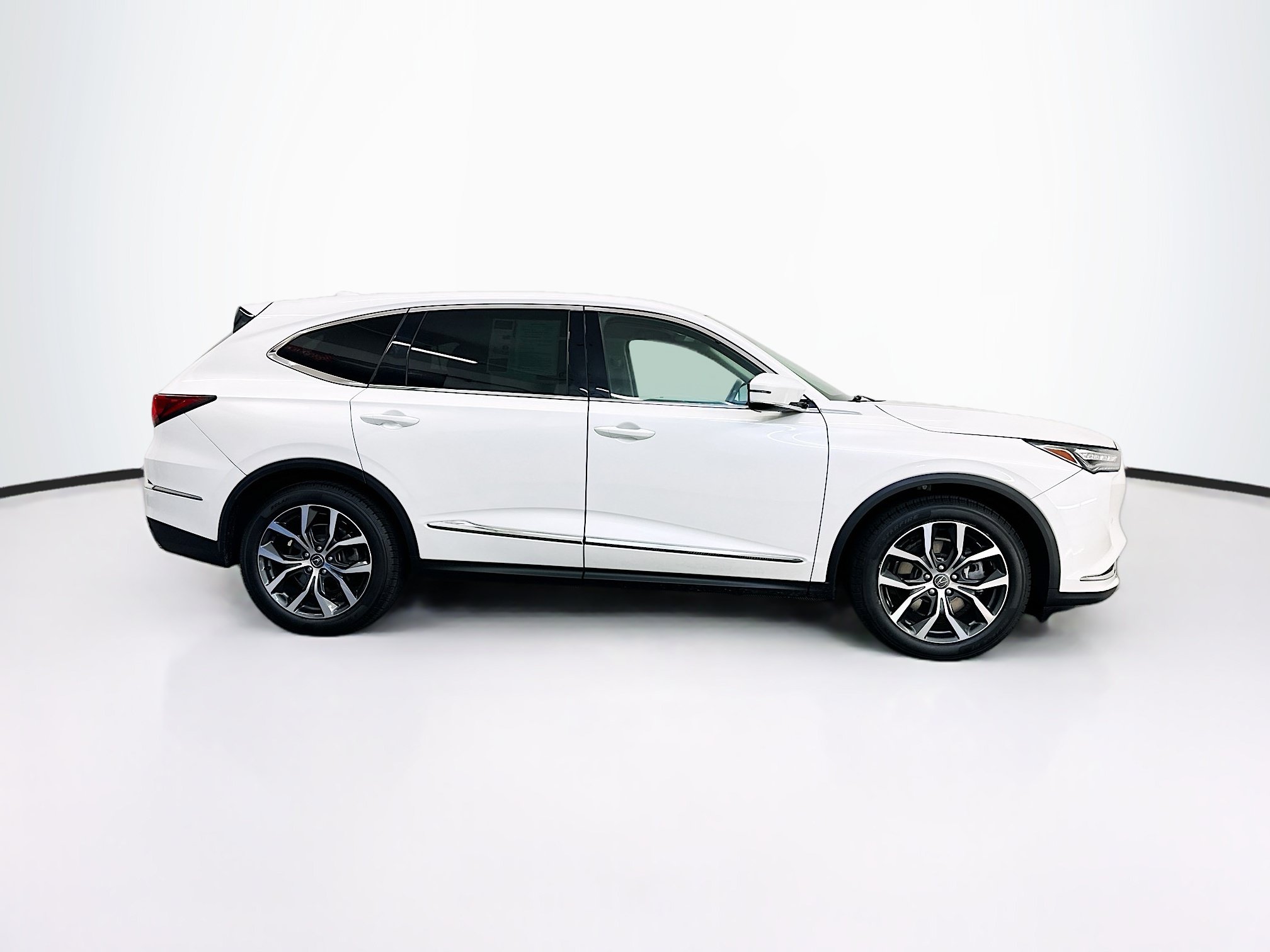 Used 2023 Acura MDX SH-AWD w/ Technology Package image 10