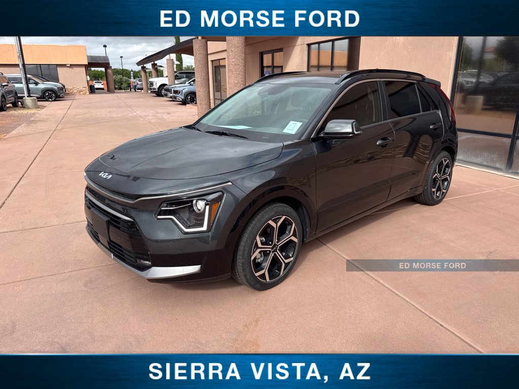 Certified 2025 Kia Niro EX Touring FWD image 3