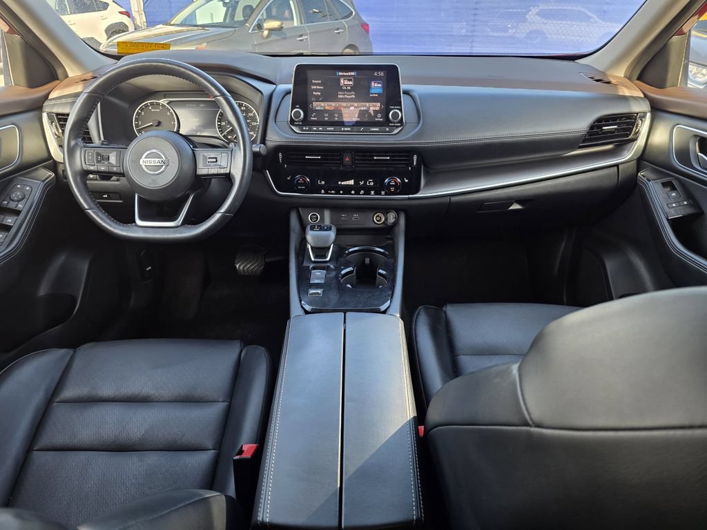 Used 2021 Nissan Rogue SV w/ Premium Package FWD image 12