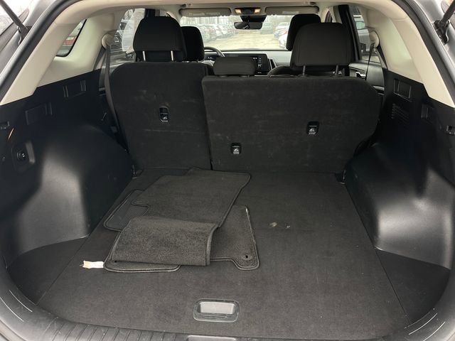 Used 2024 Kia Sportage LX image 17