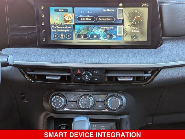 Certified 2025 Nissan Kicks SV w/ SV Premium Package AWD/4WD image 32