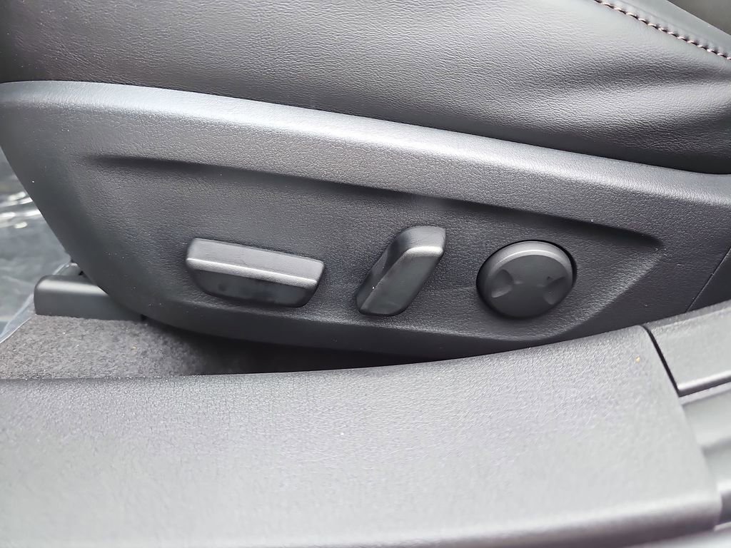 New 2026 MAZDA MAZDA3 2.5 S Hatchback w/ Premium Pkg image 30