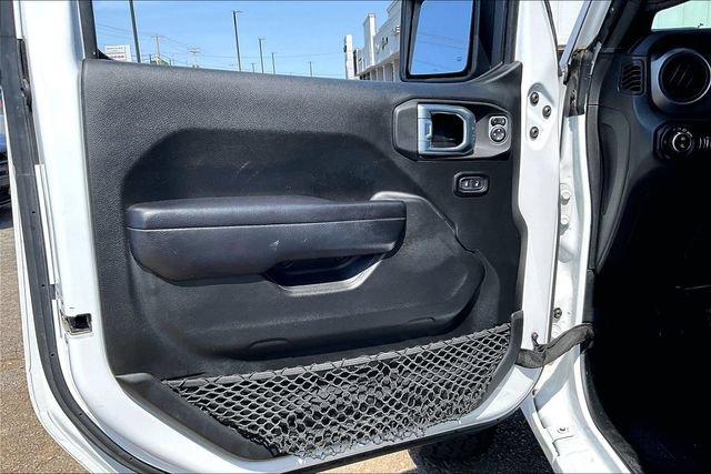 Used 2021 Jeep Gladiator Sport AWD/4WD image 17