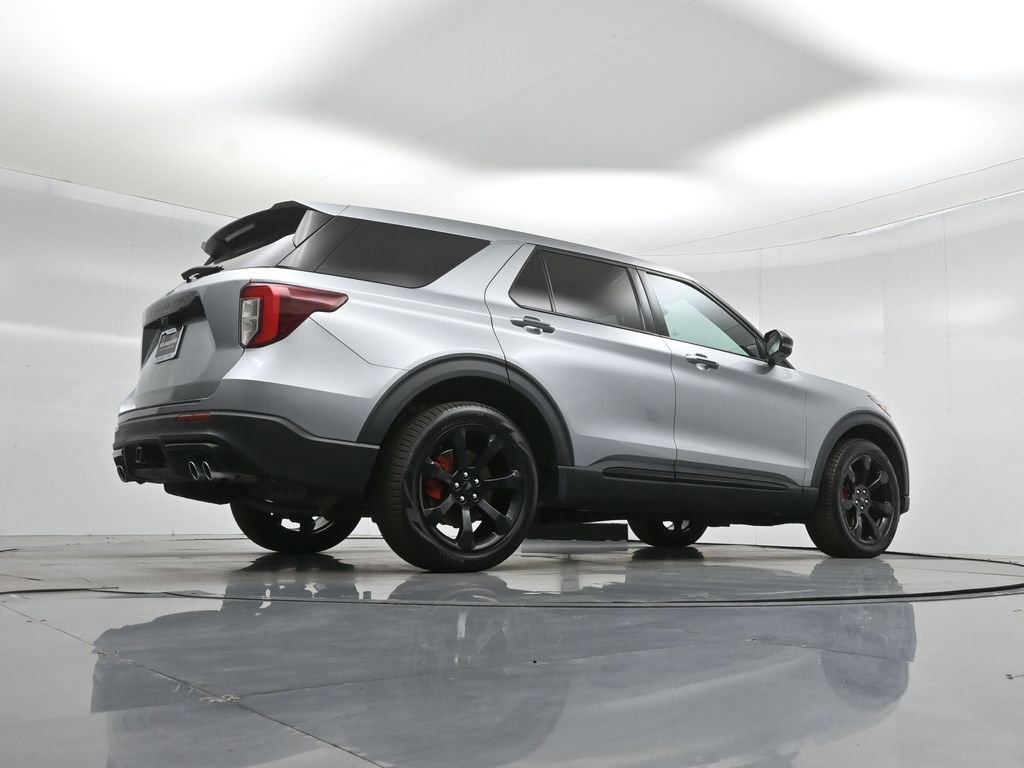 Certified 2022 Ford Explorer ST w/ Equipment Group 401A image 51