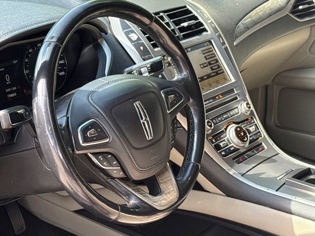 Used 2018 Lincoln MKZ Reserve w/ Climate Package FWD image 18