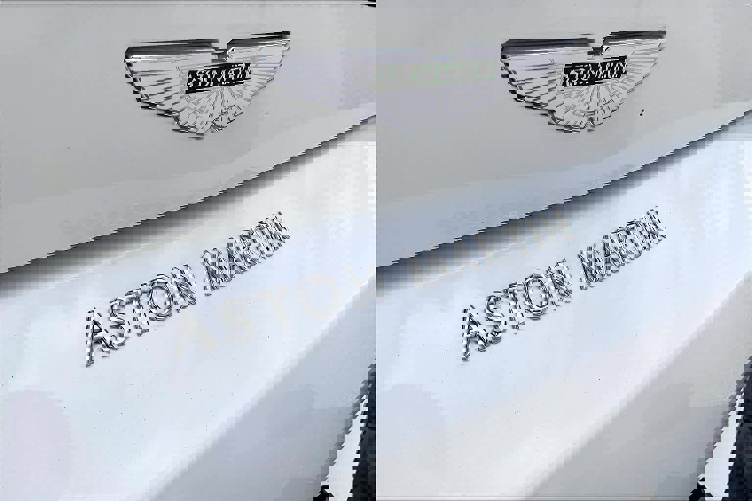 Used 2020 Aston Martin V8 Vantage Coupe image 29