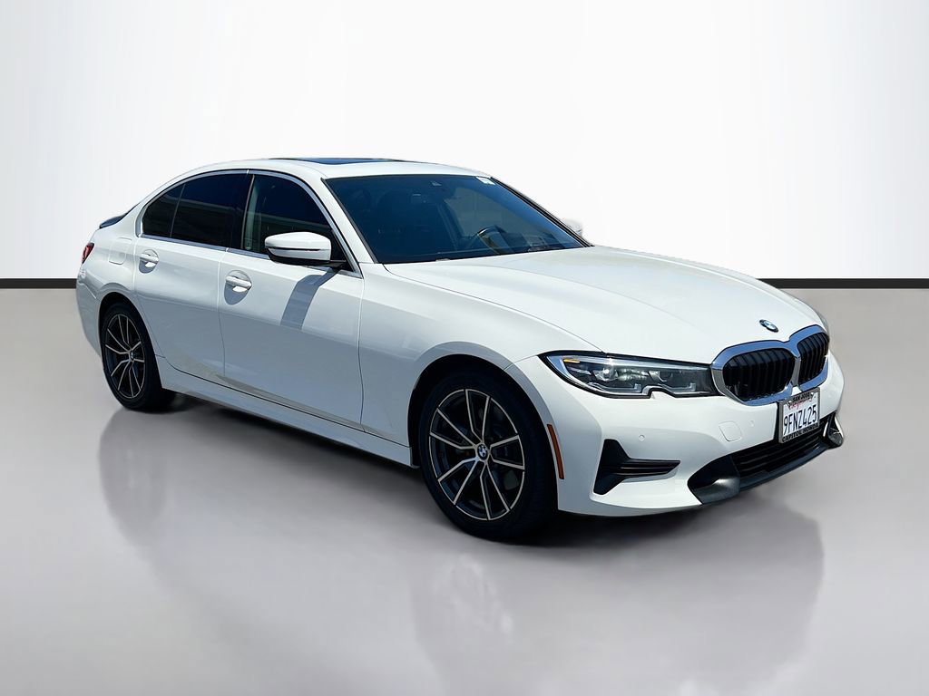 Used 2020 BMW 330i Sedan w/ Convenience Package RWD image 3