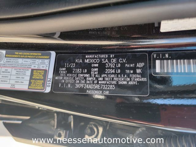Used 2024 Kia Forte LXS FWD image 35