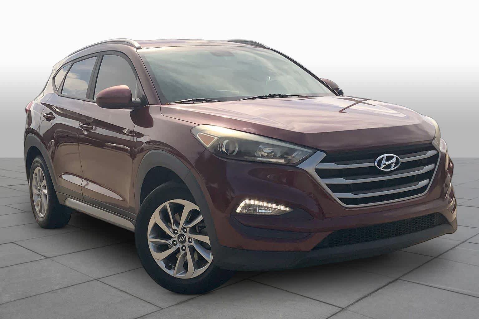 Used 2017 Hyundai Tucson SE w/ SE Popular Package 02 FWD image 3