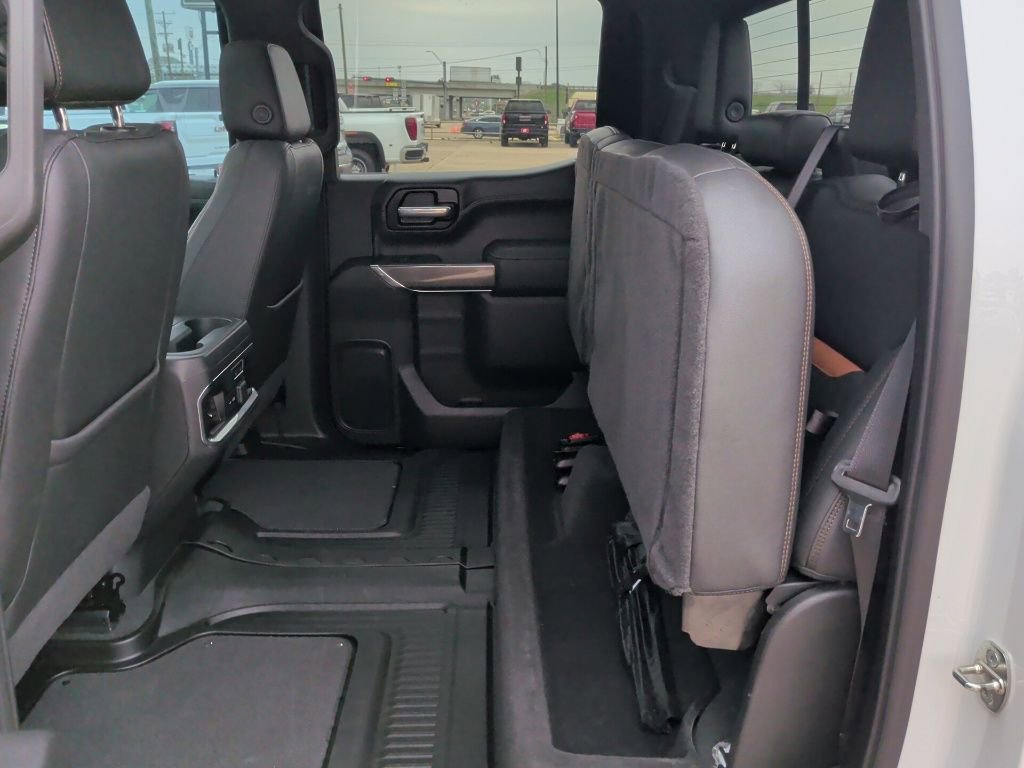 Used 2021 GMC Sierra 1500 AT4 w/ Technology Package image 42