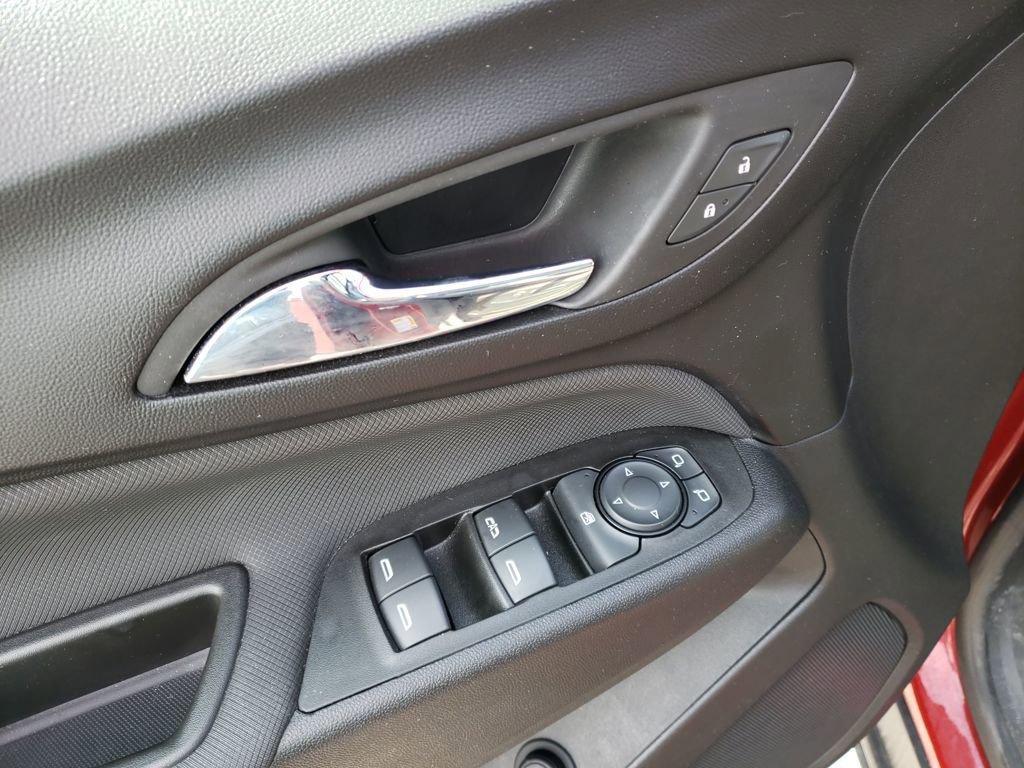 Used 2022 Chevrolet Equinox RS w/ RS Leather Package image 12