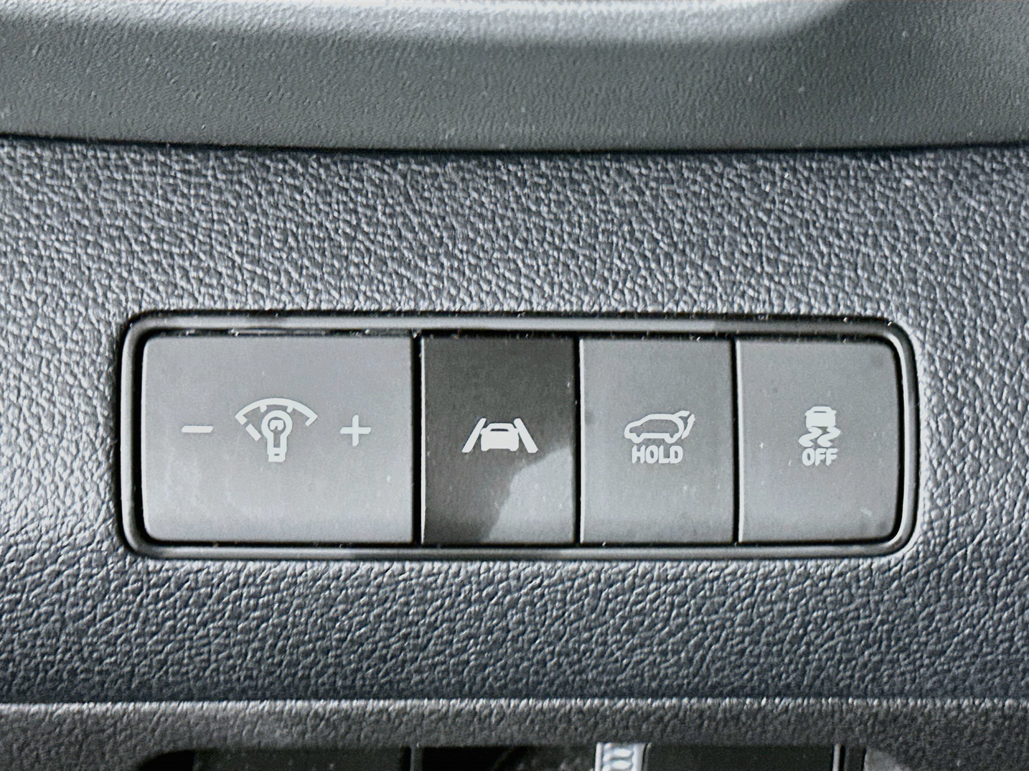 Used 2023 Hyundai Santa Fe SEL FWD image 17