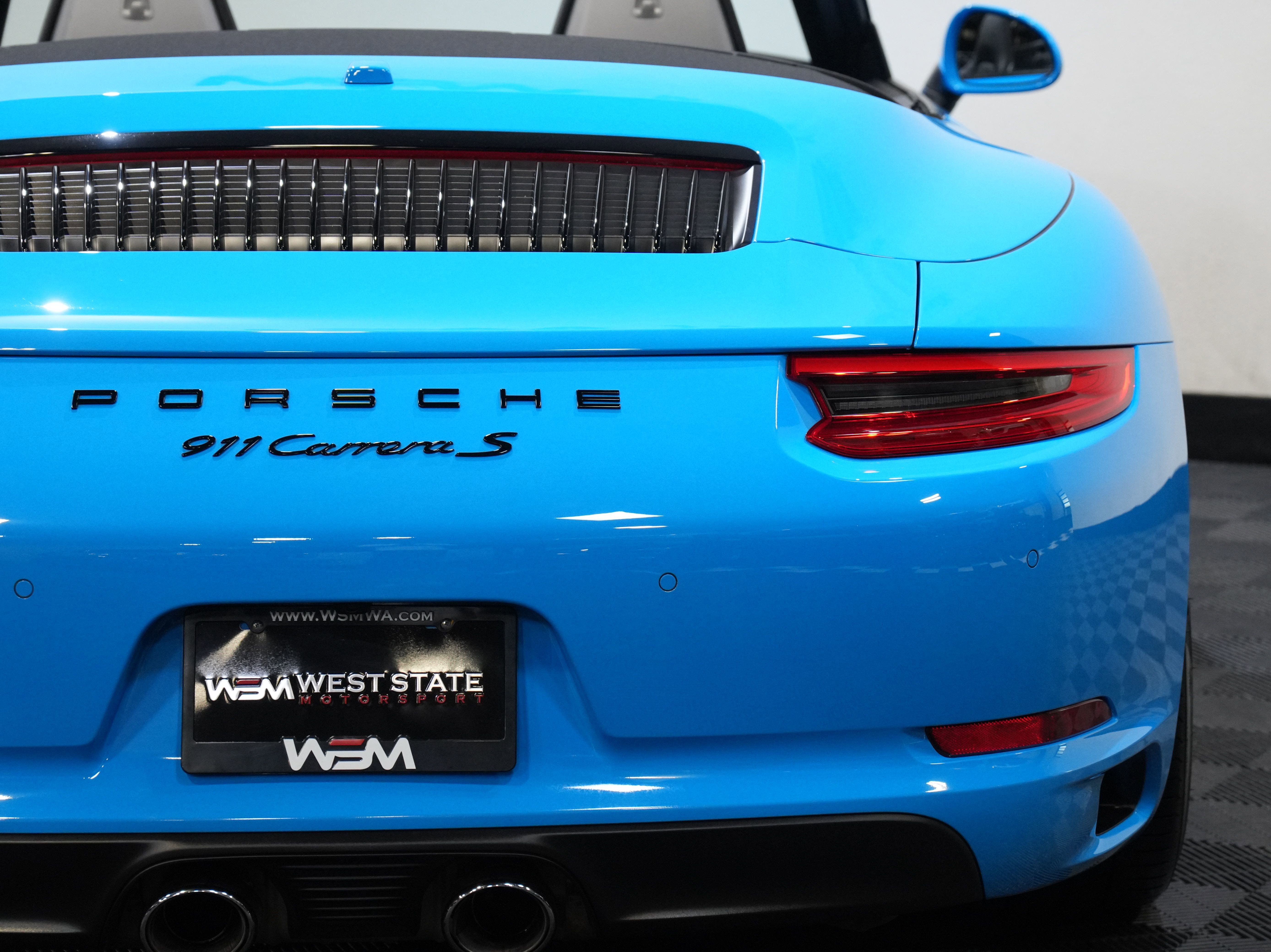 Used 2017 Porsche 911 Carrera S image 17