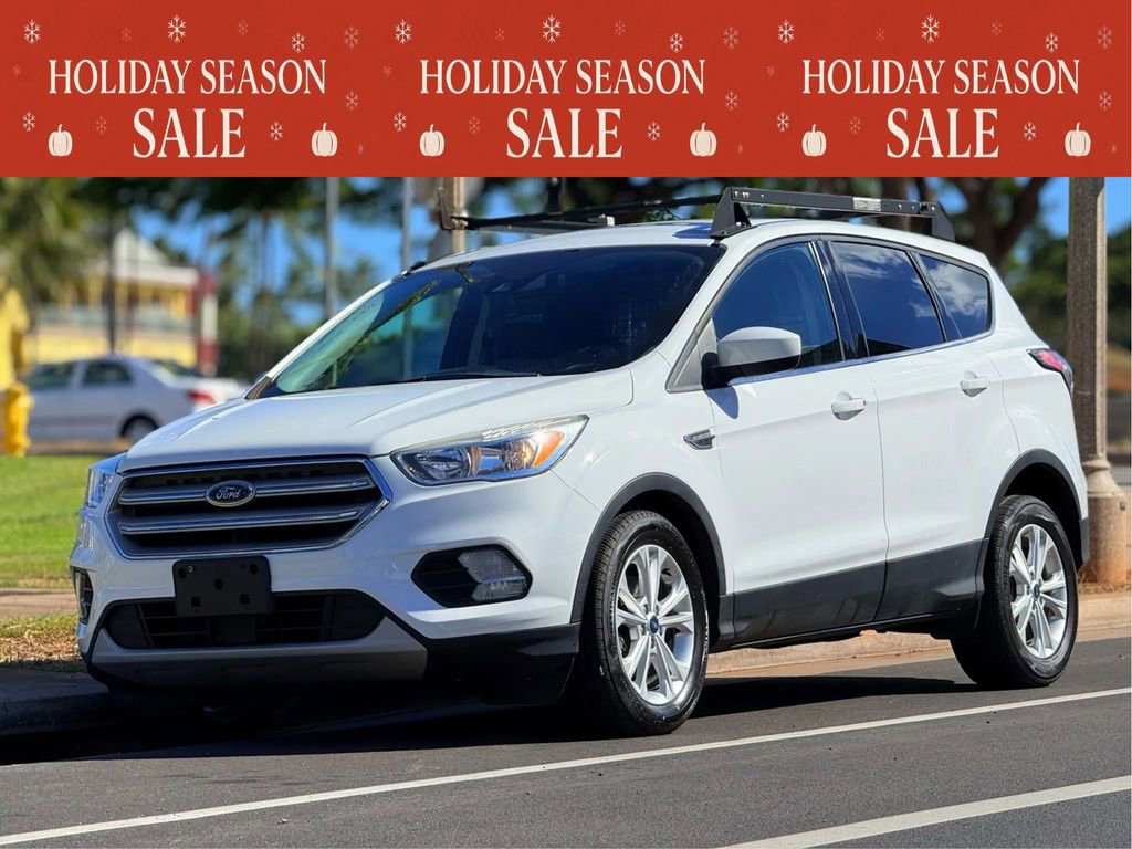 Used 2018 Ford Escape SE w/ Ford Safe & Smart Package image 1