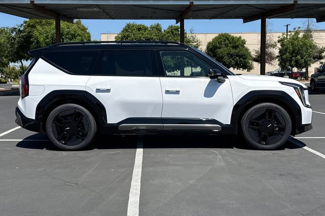 New 2026 Kia EV9 GT-Line AWD/4WD image 3