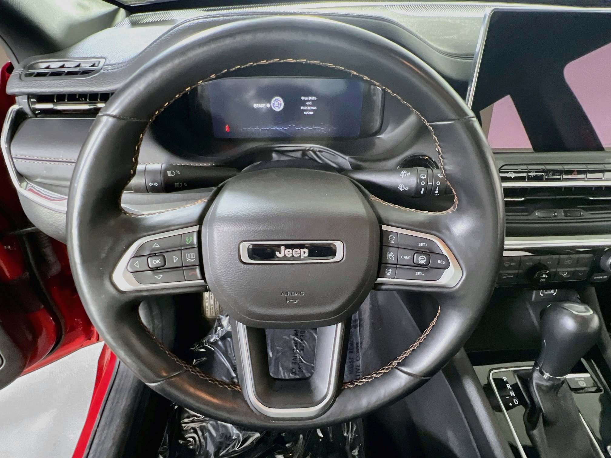 Used 2022 Jeep Compass Limited w/ (RED) Package AWD/4WD image 11