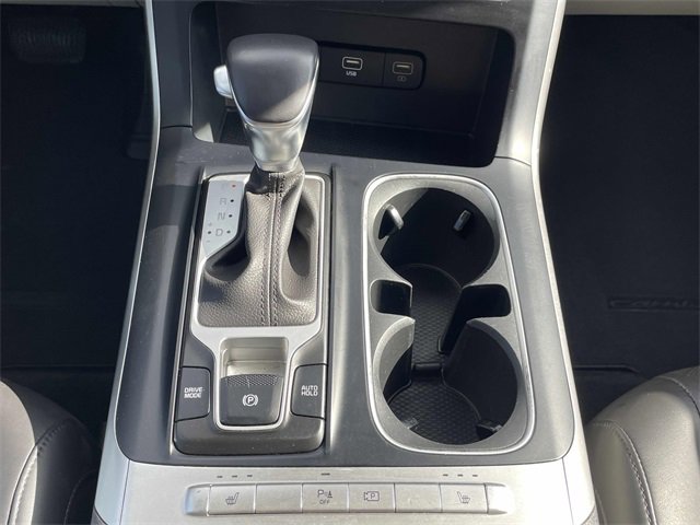 Used 2024 Kia Carnival LX image 14