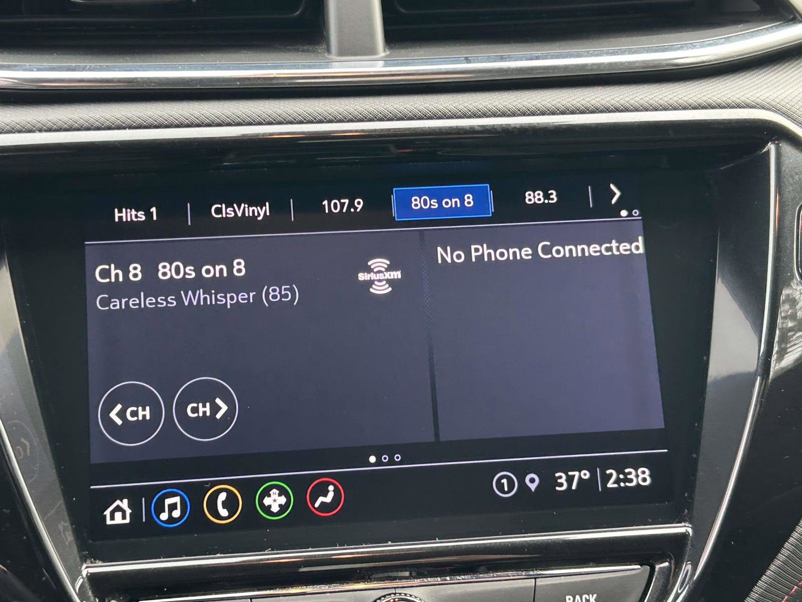 Used 2022 Chevrolet TrailBlazer RS w/ Sun and Liftgate Package image 25