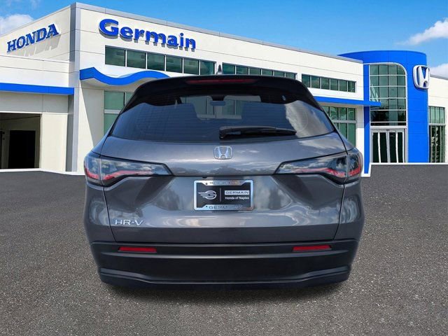 Used 2025 Honda HR-V LX image 5