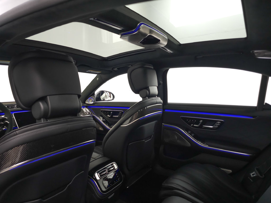 Used 2025 Mercedes-Benz S 63 AMG S image 25