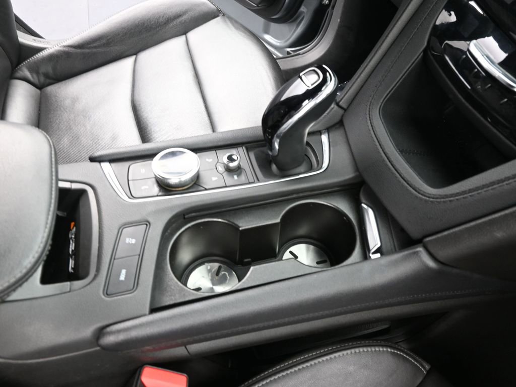 Used 2023 Cadillac XT6 Premium Luxury image 23