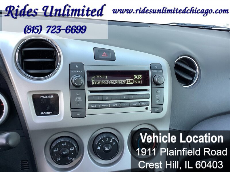 Used 2009 Pontiac Vibe GT FWD image 15